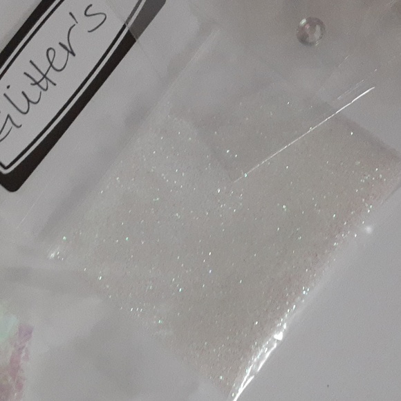 60 Pc Everything Manicure Set - Picture 6 of 11